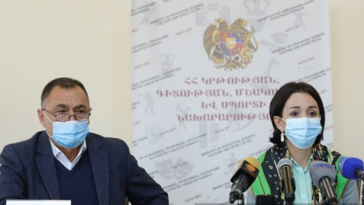 Ուսուցիչների կամավոր ատեստավորման ծրագրին մասնակցել է 996 մասնագետ. ՀՀ ԿԳՄՍ նախարարությունն ամփոփեց արդյունքները