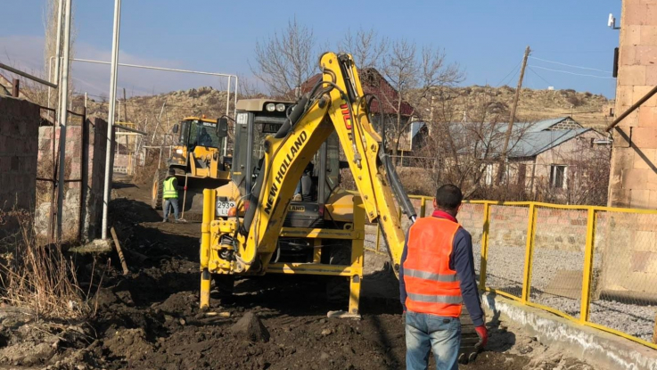 Կառավարություն-համայնք համաֆինանսավորմամբ ընթանում են Ապարանի՝ Քուչակ բնակավայրի մանկապարտեզի տարածքի բարեկարգման աշխատանքները