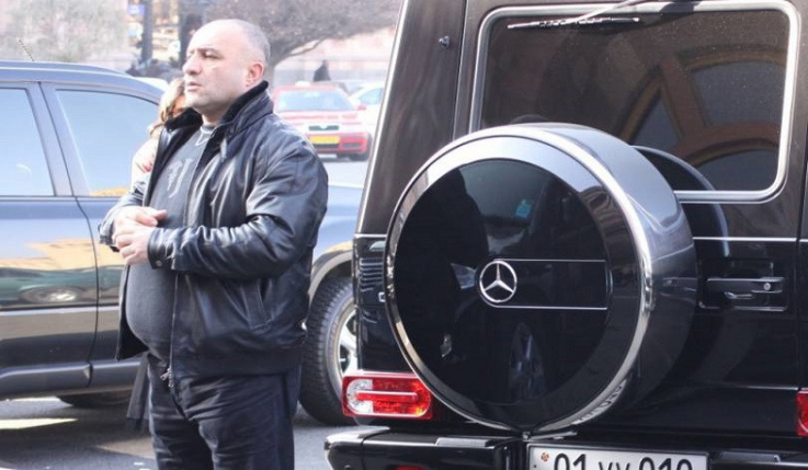 Վլադիմիր Գասպարյանի թիկնազորի պետը ձերբակալվել է. նրան մեղադրանք է առաջադրվել առանձնապես խոշոր չափերով գույքի և եկամուտների հայտարարագրման տվյալները թաքցնելու և փողերի լվացման գործով
