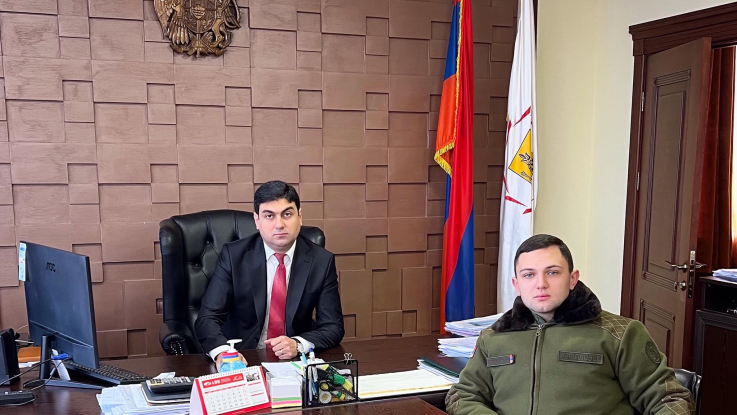  Ձեզ եմ ներկայացնում Նոր Նորք վարչական շրջանի ղեկավար Սուրեն Ղամբարյանի կատարած աշխատանքը.  Լեոնարդ Պողասյան