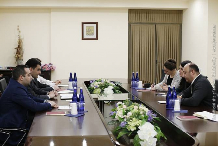 Երևանի քաղաքապետը հանդիպել է Լիոնի փոխքաղաքապետի գլխավորած պատվիրակության հետ