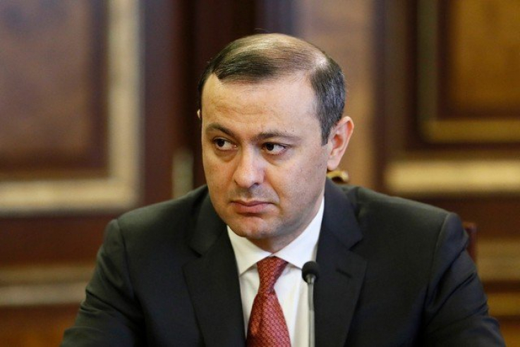 ԱԽ քարտուղար Արմեն Գրիգորյանը հանդիպել է Լոնդոնի փորձագիտական համայնքի ներկայացուցիչների հետ