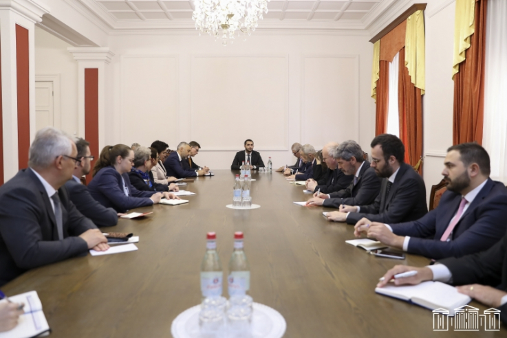 Ռուբեն Ռուբինյանը և մի շարք դեսպաններ քննարկել են ՀՀ-Թուրքիա հարաբերությունների կարգավորման գործընթացը