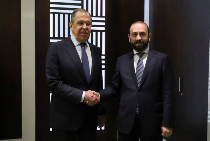 Դուշանբեում տեղի է ունեցել Արարատ Միրզոյանի ու Սերգեյ Լավրովի հանդիպումը