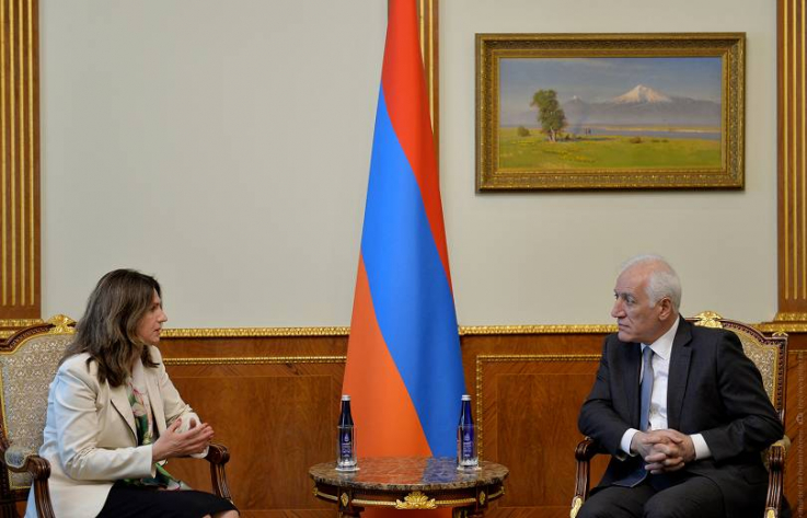 Նախագահը և ԱՄՀ հայաստանյան առաքելության ղեկավարն անդրադարձել են մակրոտնտեսական վերջին զարգացումներին