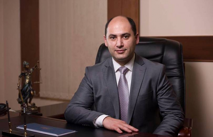Արթուր Վանեցյանի փոխարեն ԱԺ գնացող Մարտուն Գրիգորյանը դիմել է շիրակցիներին