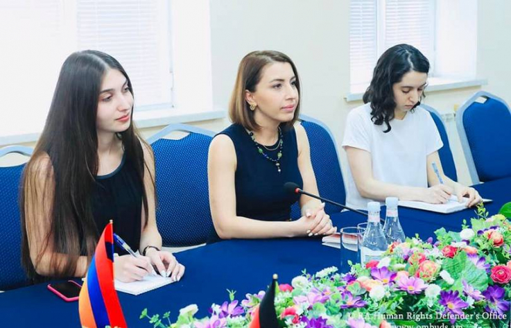 ՀՀ ՄԻՊ-ը Բունդեսթագի փոխնախագահին է ներկայացրել հետպատերազմյան շրջանում հումանիտար խնդիրները