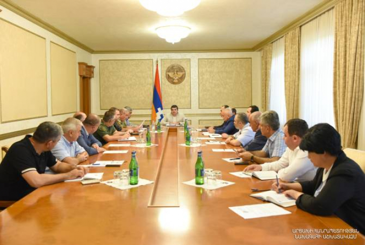 Արայիկ Հարությունյանն հրավիրել է Անվտանգության խորհրդի ընդլայնված նիստ