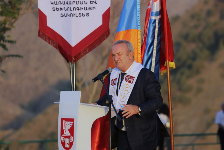 «Բարձրագույն կրթության ոլորտում հստակ նախանշել ենք մեր անելիքները». Վահրամ Դումանյան