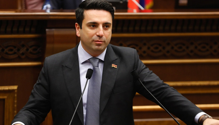 ԱԺ նախագահ Ալեն Սիմոնյանի ճեպազրույցը