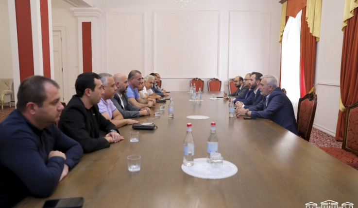 ՀՀ ԱԺ ՔՊ խմբակցության և Արցախի ԱԺ պատգամավորները քննարկել են Հայաստանի և Արցախի շուրջ մարտահրավերները