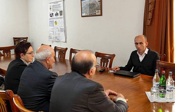 ԱՀ պետնախարարի և «Արարատյան Ալյանս» մտքի կենտրոնի փորձագետները քննարկել են Արցախի հիմնախնդիրները