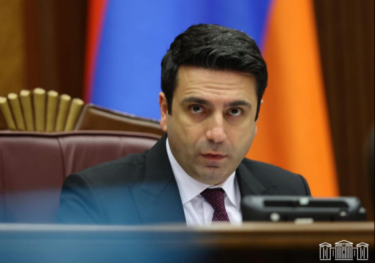 Կարծում եմ՝ խաղաղության պայմանագիրը կնքելիս պետք է ունենանք մի իրավիճակ, երբ ռազմագերի չունենանք. Ալեն Սիմոնյան