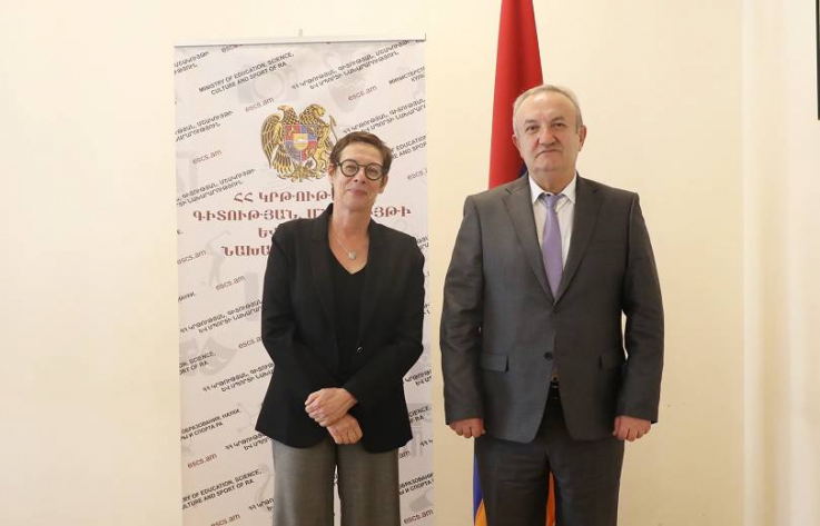 Վահրամ Դումանյանն ընդունել է Անն Լույոյին․ քննարկվել են հայ-ֆրանսիական համագործակցության լավագույն մոդելները