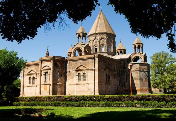Գերագույն հոգևոր խորհուրդը հանդես եկավ հայտարարությամբ.Մայր Աթոռ