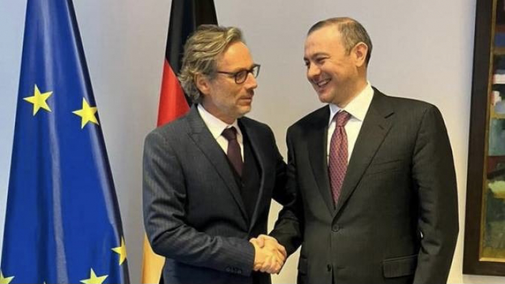 ԱԽ քարտուղար Արմեն Գրիգորյանը հանդիպել է Յենս Պլյոտների, Թոբիաս Լինդների և Մաթիաս Լյութենբերգի հետ
