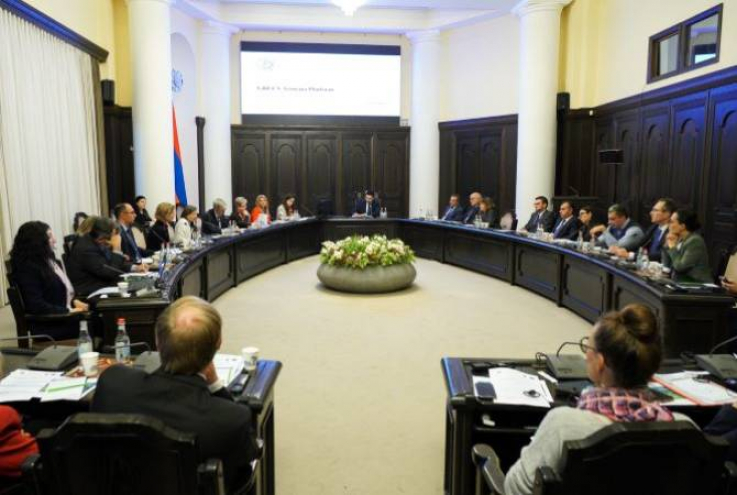Փոխվարչապետ Մաթևոսյանի գլխավորությամբ կայացել է «ԿԱՆԱՉ Հայաստան» հարթակի քաղաքականությունների երկխոսության շարքի երկրորդ հանդիպումը