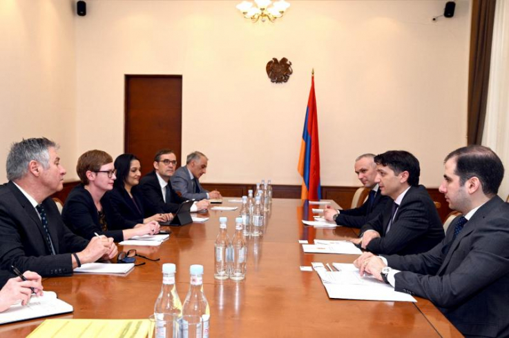 Ֆինանսների նախարարը հանդիպել է Ասիական զարգացման բանկի ներկայացուցիչների հետ