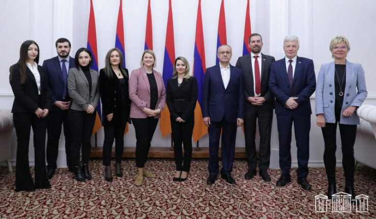 Շարունակելու ենք աշխատել Լաչինի միջանցքի ապաշրջափակման ուղղությամբ. Լյուքսեմբուրգի պատվիրակությունը ԱԺ-ում