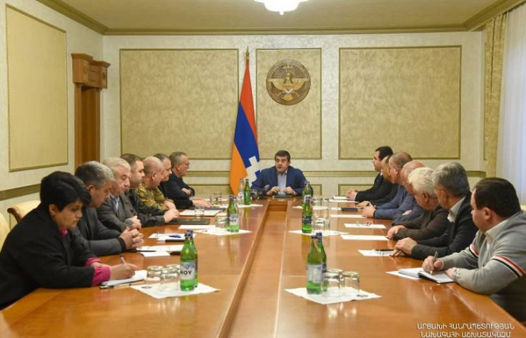 ԱՀ նախագահի գլխավորությամբ անցկացվել է Անվտանգության խորհրդի արտահերթ ընդլայնված նիստ