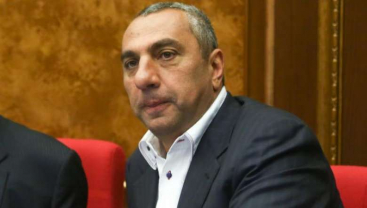 Խուզարկում են Սամվել Ալեքսանյանին պատկանող ընկերությունները