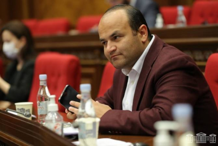 Նախարար Նարեկ Մկրտչյանն ընդունել է ՄԱԿ-ի փախստականների հարցերով գերագույն հանձնակատարի գրասենյակի ներկայացուցիչ Կավիտա Բելանիին