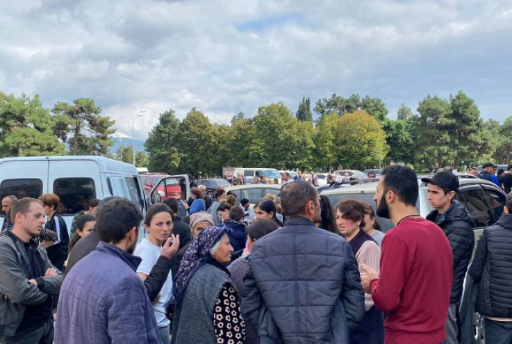 Լեռնային Ղարաբաղում մարդիկ հուսահատ իրար են փնտրում. ՄԻՊ