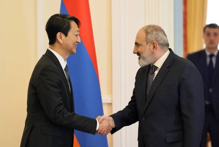 Փաշինյանն ընդունել է Կորեայի Հանրապետության առևտրի նախարարին