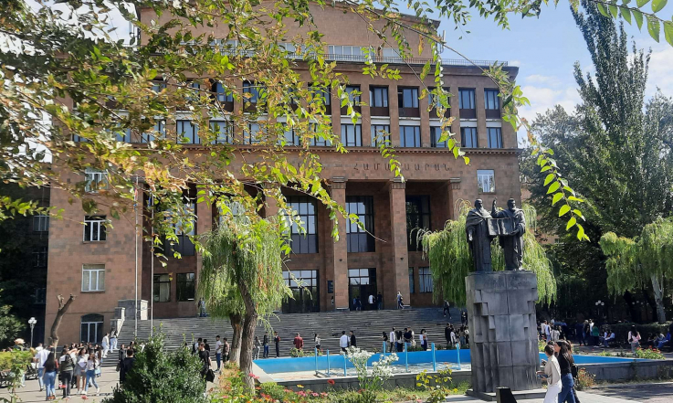 ԵՊՀ նկուղային հարկում հայտնաբերվել է 73-ամյա աշխատակցի դին. հրդեհի առթիվ հարուցվել է վարույթ