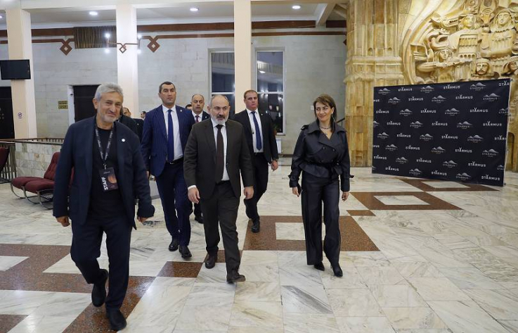 Վարչապետը տիկնոջ հետ ներկա է գտնվել «STARMUS VI» փառատոնին նվիրված ֆիլմի պրեմիերային