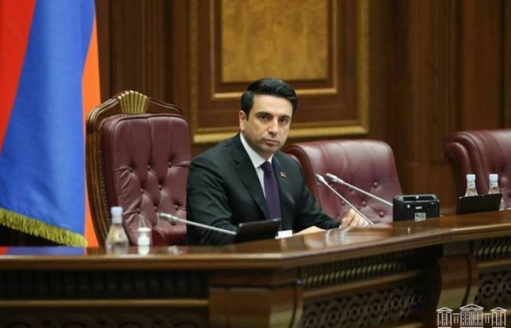 Արուսյակ Ջուլհակյանը կգործուղվի Նյու Յորք. Ալեն Սիմոնյանը կարգադրություն է ստորագրել