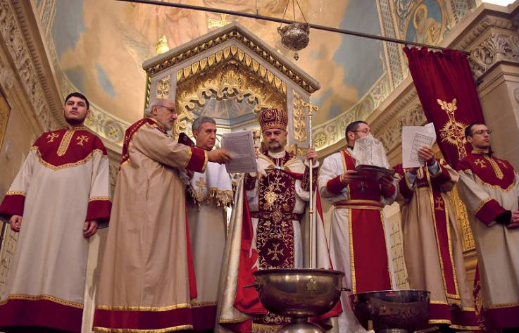 Փարիզի Սուրբ Հովհաննես Մկրտիչ եկեղեցում Սուրբ Ծննդյան տոնի առթիվ մատուցվել է պատարագ