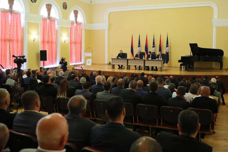 Վանաձորում կայացել է «Քաղաքացիական պայմանագիր» կուսակցության Նախաձեռնող խմբի նիստ
