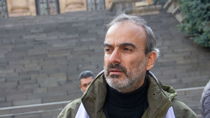 Ժիրայր Սեֆիլյանը բանակը կազմաքանդող կոչ է արել