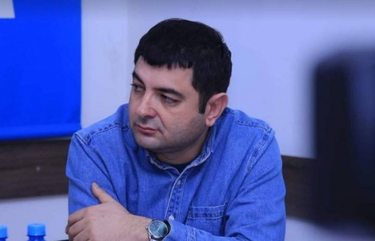 Երևի փող են վերցրել, հաշվետվություն են տալիս՝ փողոց փակեցինք, գնացինք ամառանոց, տակից պիտի դուրս գան. քաղաքագետ