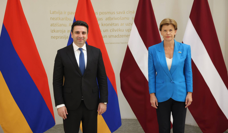 ՀՀ առաջնահերթություններից է ԵՄ-ի հետ վիզաների ազատականացման երկխոսության մեկնարկը. Ալեն Սիմոնյանը՝ Լատվիայի ԱԳ նախարարին