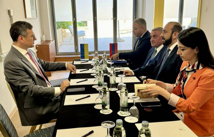 Գործընկերոջս տեղեկացրի Ուկրաինայում խաղաղության բանաձևի իրականացման աշխատանքների մասին. Կուլեբան` Միրզոյանի հետ հանդիպման մասին