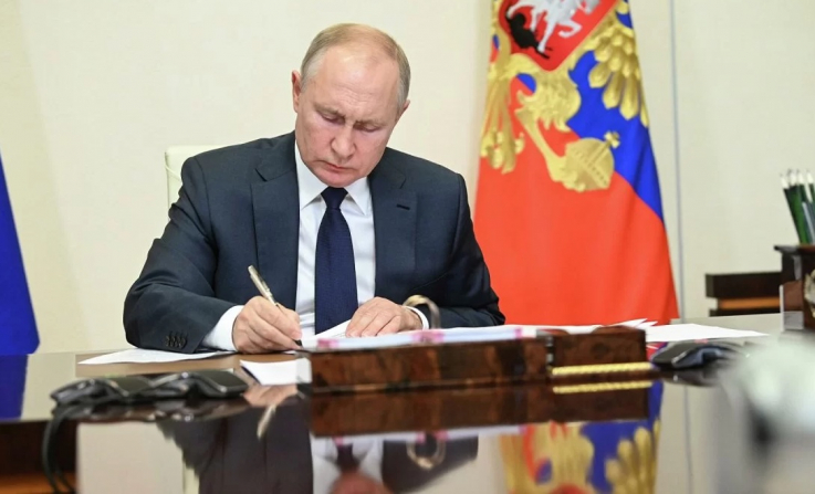Պուտինն օրենքով արգելել է որևէ տեսակի ապրանք կամ ծառայություն գովազդել Ինստագրամի միջոցով