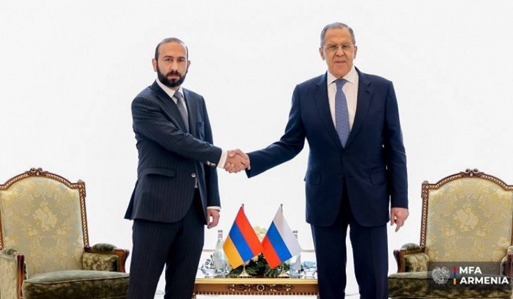 Մեկնարկել է Միրզոյան-Լավրով առանձնազրույցը