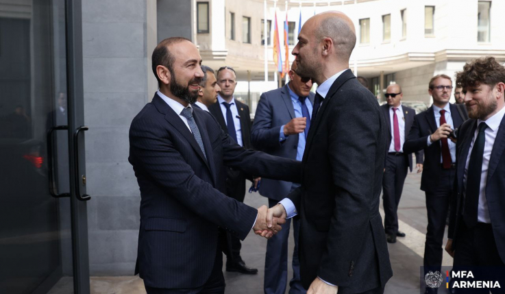 Մեկնարկել է Ֆրանսիայի ԱԳ նախարարի այցը Հայաստան