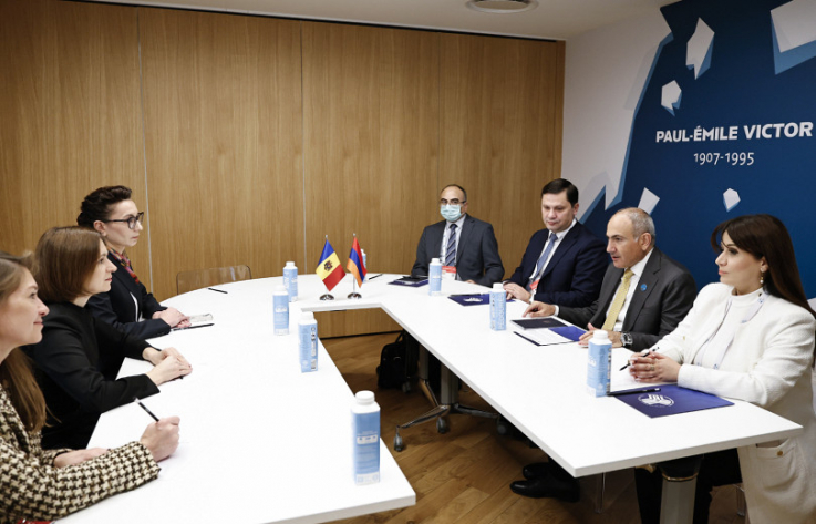 Տեղի է ունեցել Փաշինյանի ու Սանդուի հանդիպումը