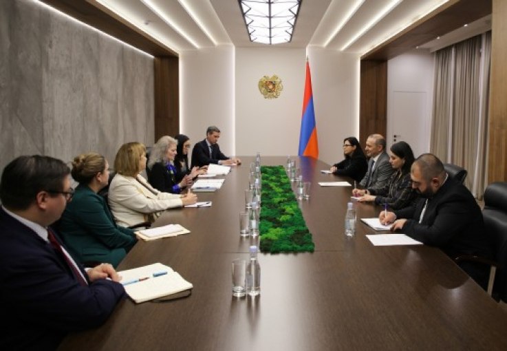 Արմեն Գրիգորյանն ու Ալիսոն Հուքերը քննարկել են «Թրամփի ուղու» ծրագիրը և դրա շրջանակում ձեռնարկվող քայլերը