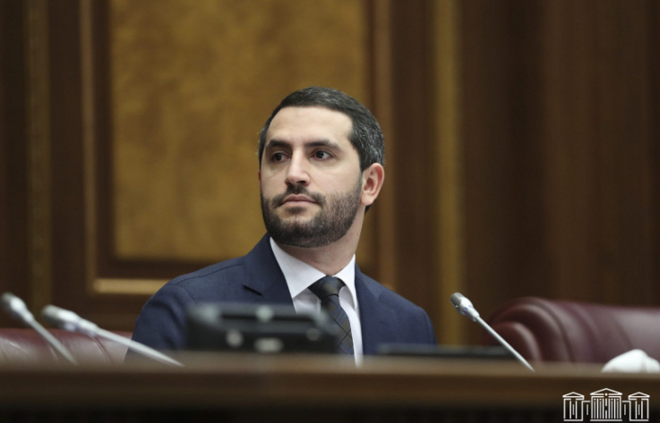 Կա՛մ պետք է գաք Փաշինյանի հետ բանավեճի, կա՛մ լռեք առհավետ, կա՛մ խայտառակ լինեք. Ռուբինյանը՝ 3 նախագահներին