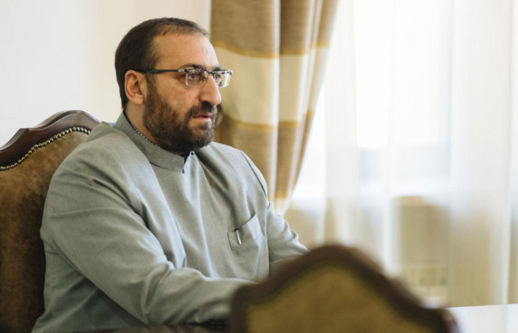 Անձին թմրամիջոցն իրացվել է Մայր Աթոռ դիվանատան ընդունարանում. մանրամասներ Արշակ Խաչատրյանի գործից