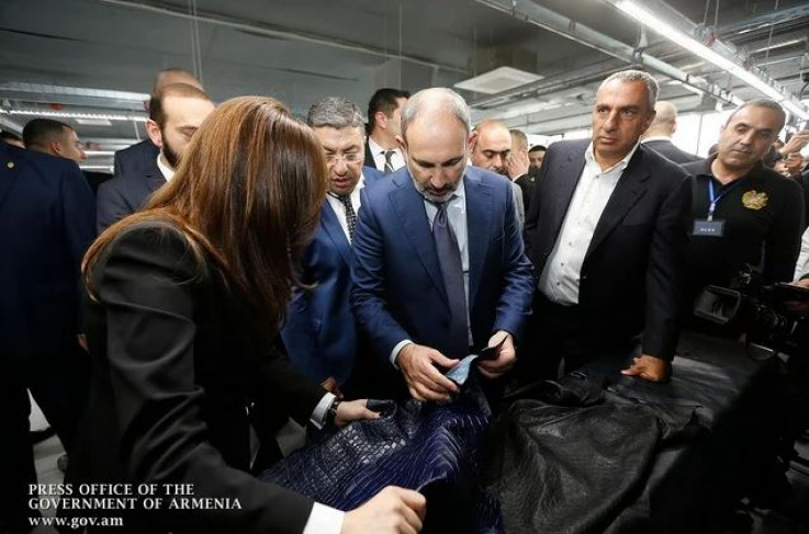 Սամվել Ալեքսանյանի կինն ու դուստրը 1,3 մլրդ դրամի ներդրում կկատարեն հագուստի արտադրության ոլորտում. Factor.am