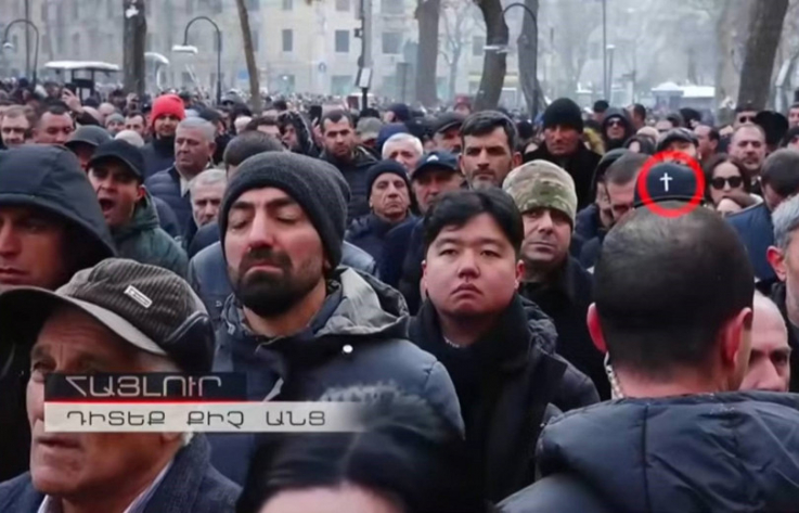 Հունվարի 6-ի ուխտերթին ներկա կորեացի երիտասարդն արձագանքել է իրեն թիրախավորողներին՝ պահանջելով ներողություն