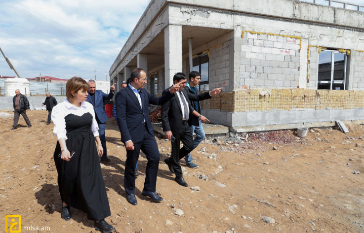 Արսեն Թորոսյանը Մեծամորում ծանոթացել է կառուցվող անկախ կյանքի կենտրոնի աշխատանքների ընթացքին և որակին