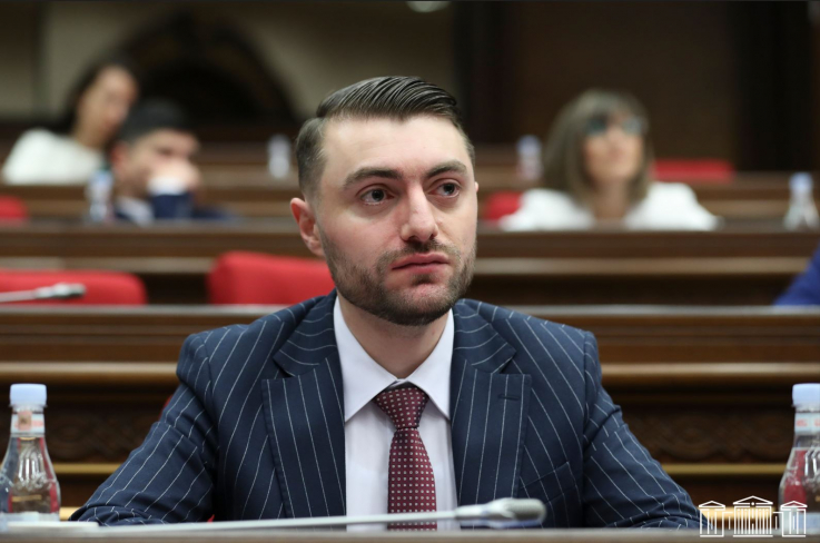 Ովքեր Դեբեդին առափնյա այգիներ, անասնագոմեր ունեն, խնդրում եմ այսօր և առաջիկա 2 օրերին դադարեցնել աշխատանքները